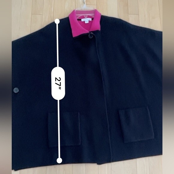 Belford Cashmere Collard Poncho Sweater in Black and Contrasting Pink One Size - Picture 8 of 12